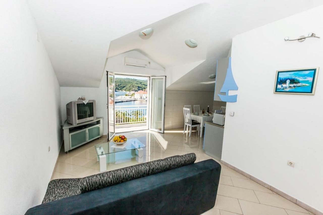 Apartments Sumartin Apartment Sumartin