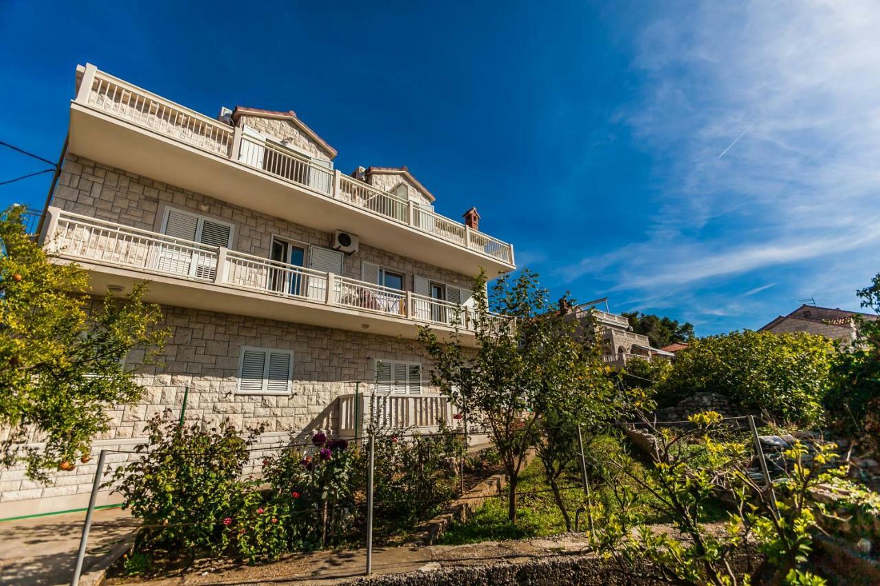 Apartment Apartments Sumartin Sumartin