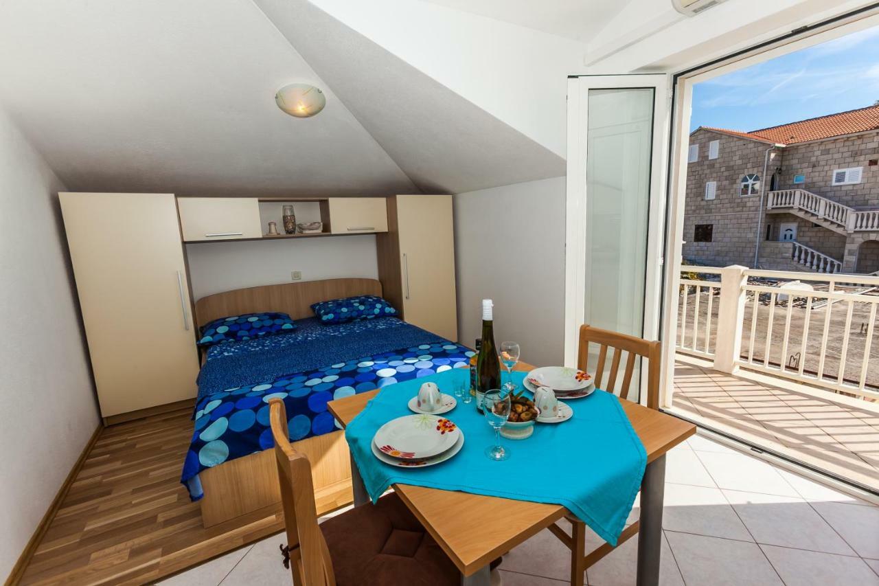 Apartment Apartments Sumartin Sumartin